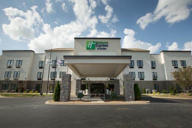 Holiday Inn Express Hotel & Suites near Clifty Falls State Park