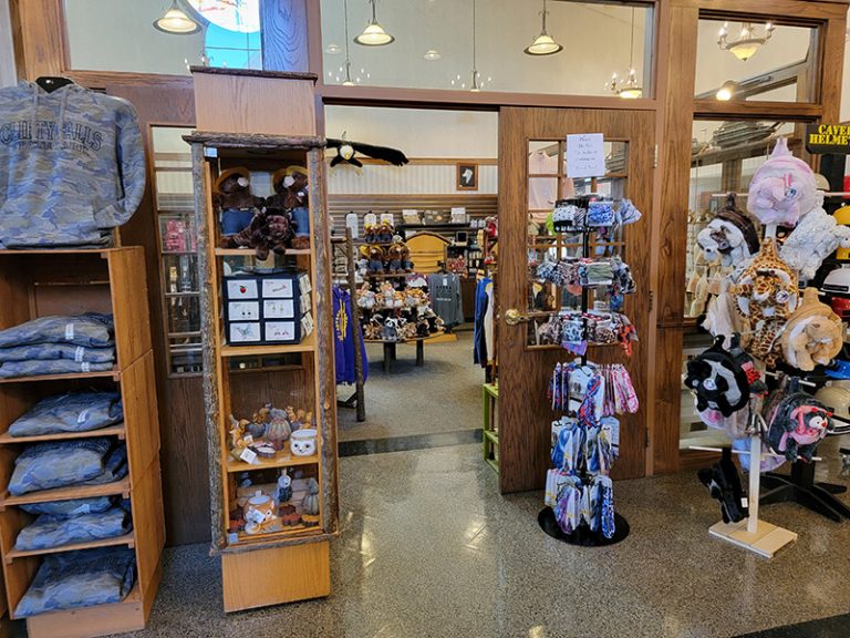 Clifty Inn gift shop at Clifty Falls State Park