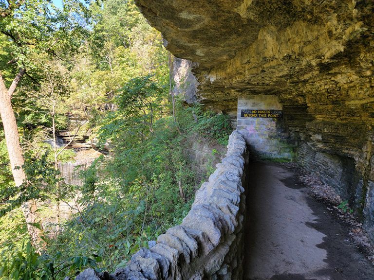 Lower Overlook of Big Clifty Falls